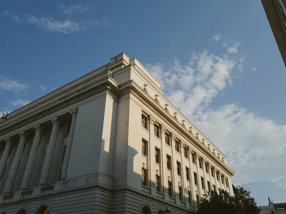 A neoclassical government building with tall columns